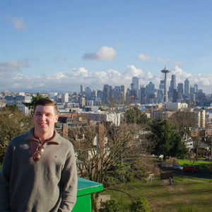 Meet your Posher, Max